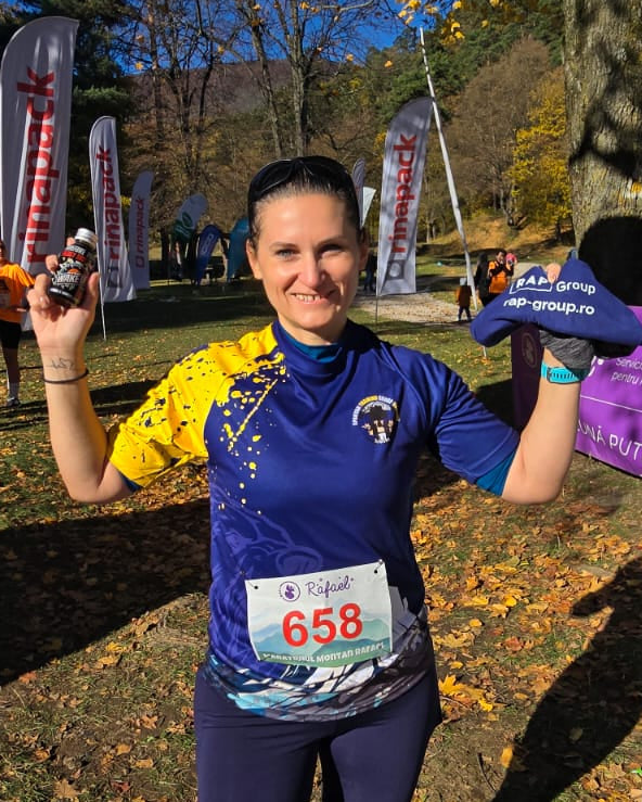 <p> <strong>Cornelia </strong><br/>Sportiv Crossfit / Alergator</p>